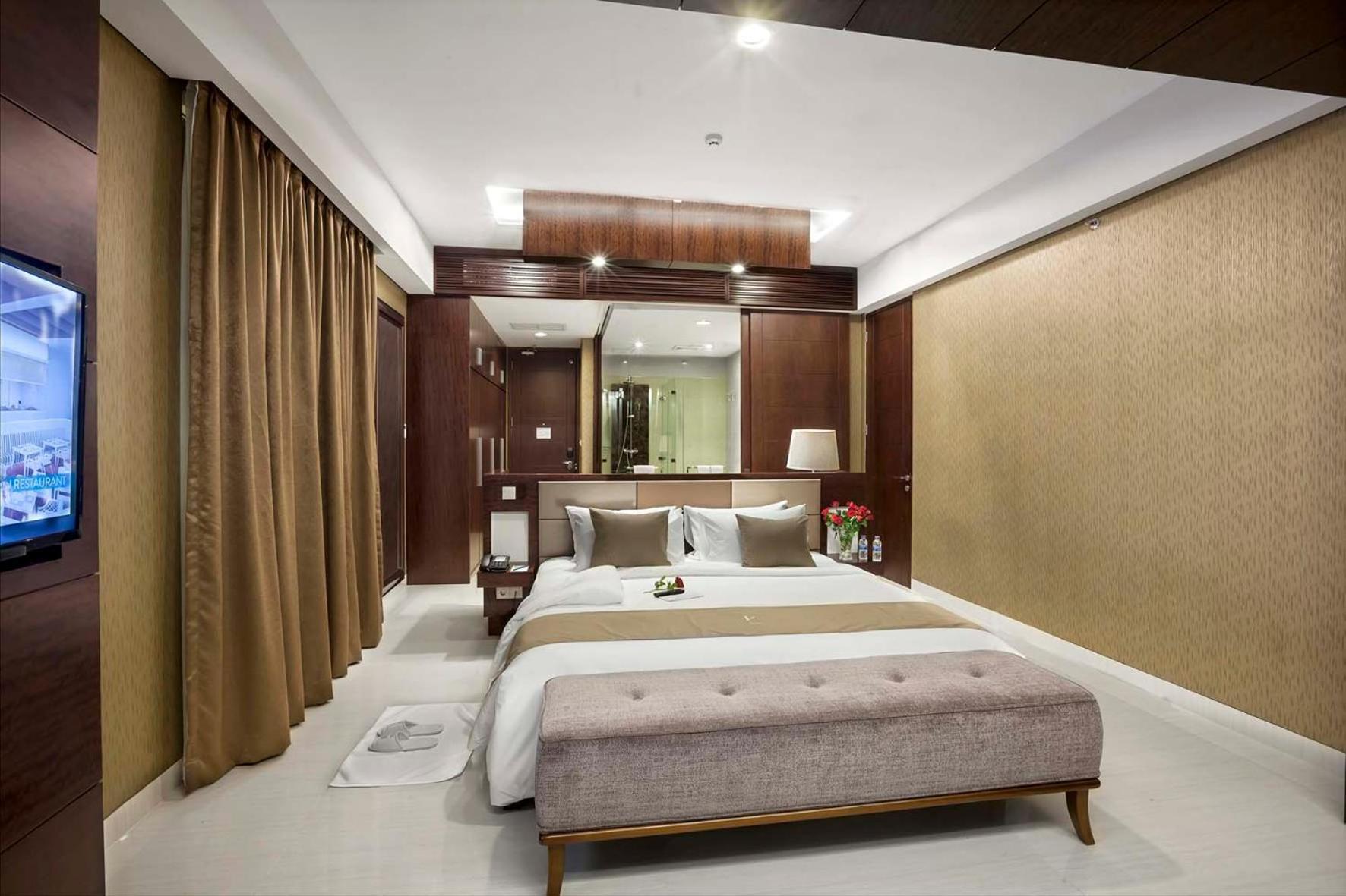 R Hotel Rancamaya Bogor Exterior photo