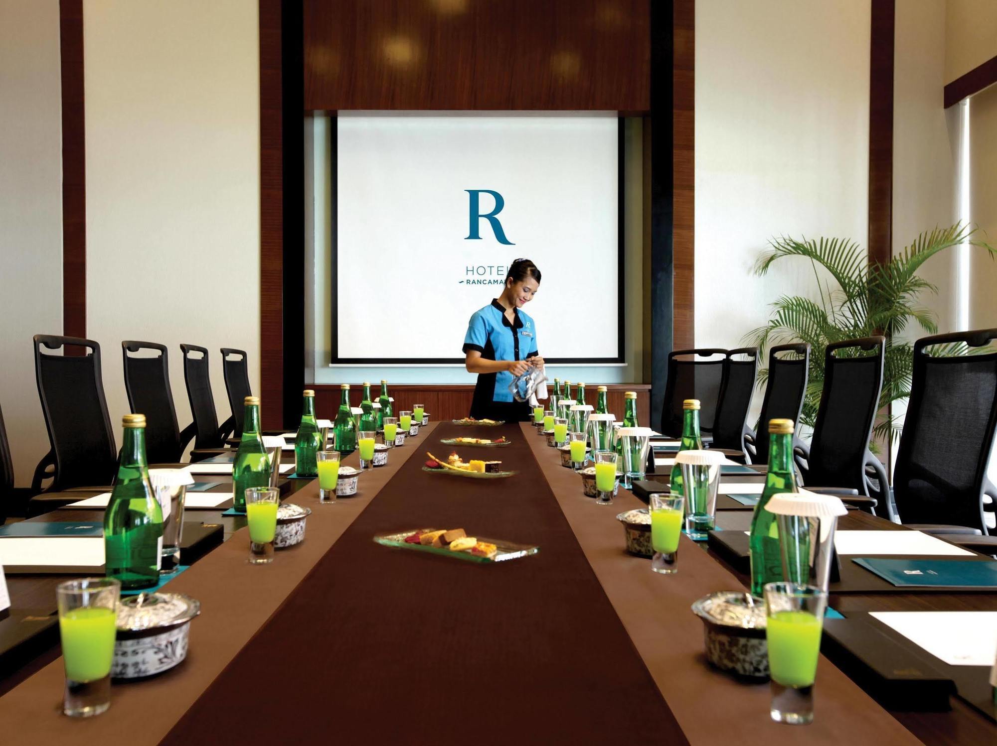 R Hotel Rancamaya Bogor Exterior photo