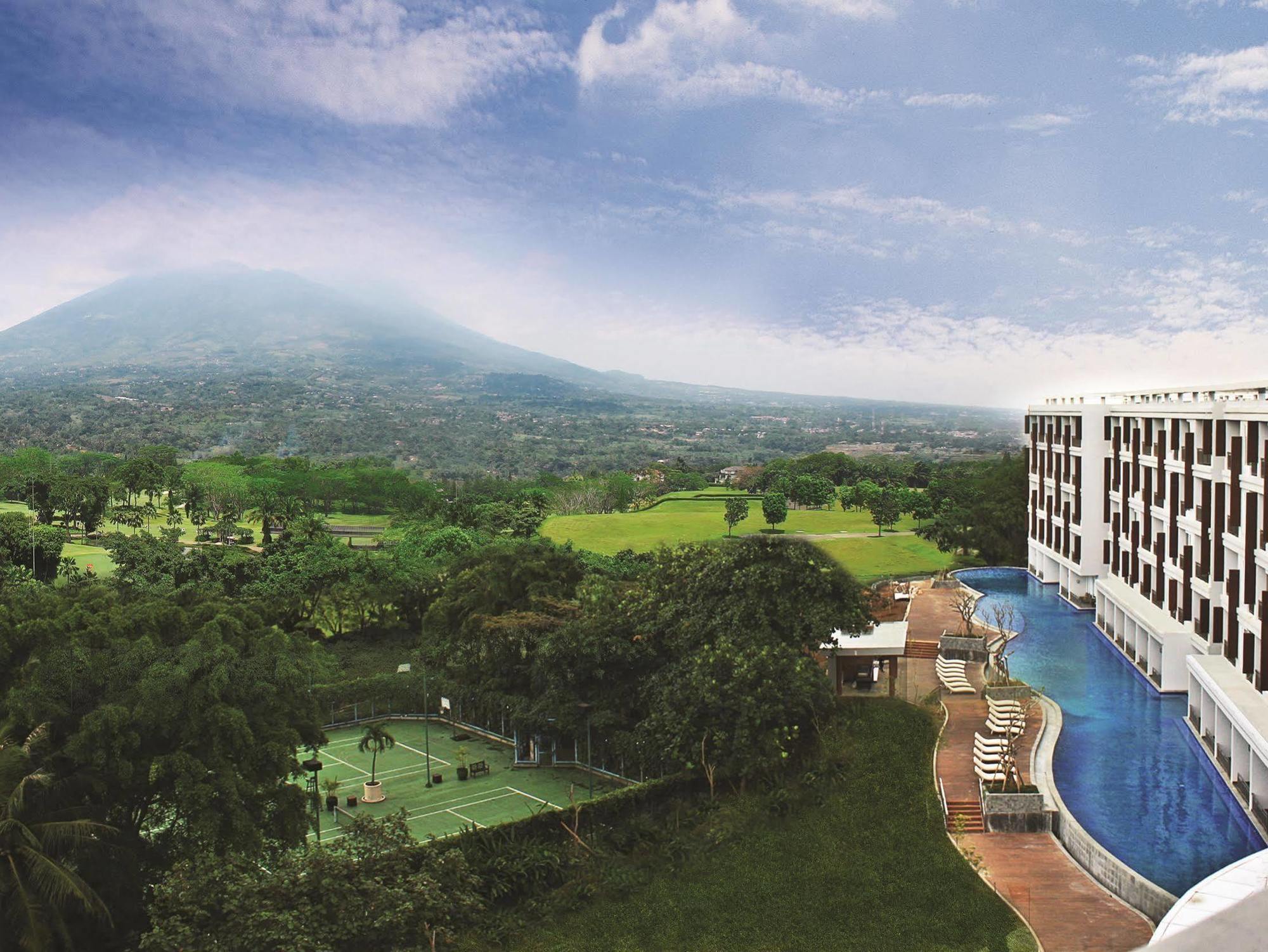 R Hotel Rancamaya Bogor Exterior photo